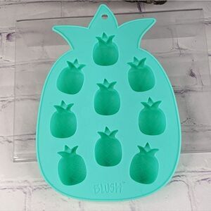 BLUSH Pineapple Ice Cube Tray Bar Tool